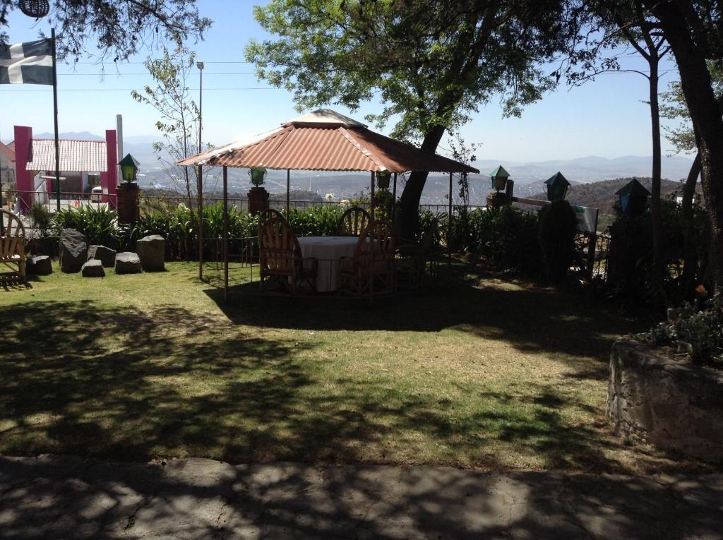 Hotel Villa Alpina El Chalet Pachuca Dış mekan fotoğraf